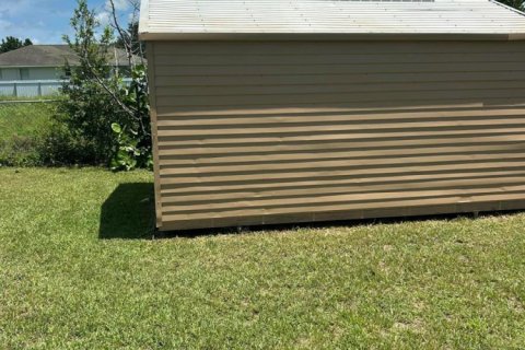 House in Port St. Lucie, Florida 3 bedrooms, 168.25 sq.m. № 2172815 - photo 24