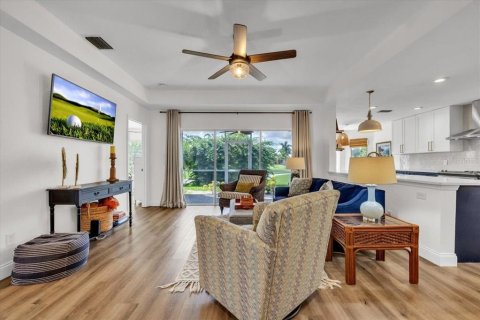 Villa ou maison à vendre à Punta Gorda, Floride: 2 chambres, 121.61 m2 № 2405256 - photo 6