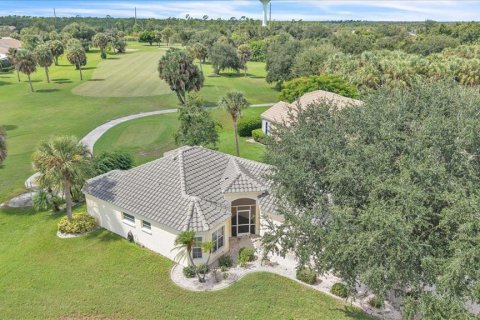 Villa ou maison à Punta Gorda, Floride 2 chambres, 121.61 m2 № 2405256