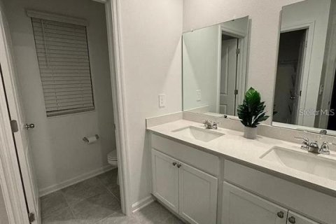 House in Eagle Lake, Florida 6 bedrooms, 186.55 sq.m. № 1795282 - photo 24