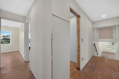 Casa en venta en Daytona Beach, Florida, 5 dormitorios, 248.61 m2 № 2316759 - foto 24