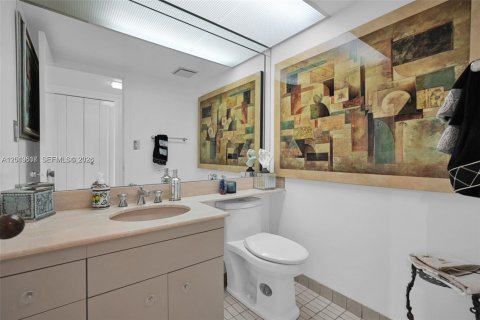 Condo in Aventura, Florida, 1 bedroom № 2267906 - photo 22
