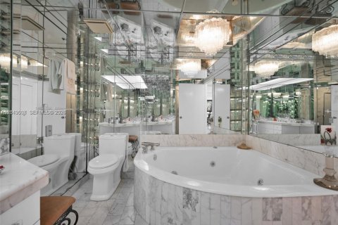 Condo in Aventura, Florida, 1 bedroom № 2267906 - photo 29
