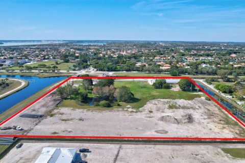 Terreno en venta en Miramar, Florida № 1939515 - foto 6