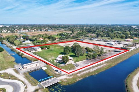 Terreno en venta en Miramar, Florida № 1939515 - foto 5