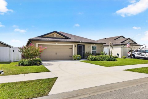 Casa en venta en St. Lucie, Florida, 3 dormitorios, 130.99 m2 № 2168667 - foto 4