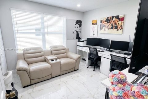 House in Weston, Florida 3 bedrooms, 154.68 sq.m. № 2173284 - photo 9