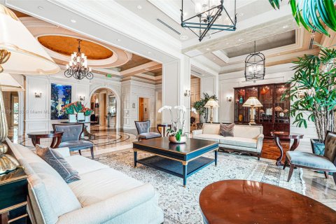 Купить кондоминиум в Санни-Айлс-Бич, Флорида 4 спальни, 346.99м2, № 1965974 - фото 18