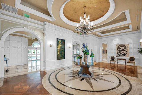 Купить кондоминиум в Санни-Айлс-Бич, Флорида 4 спальни, 346.99м2, № 1965974 - фото 16