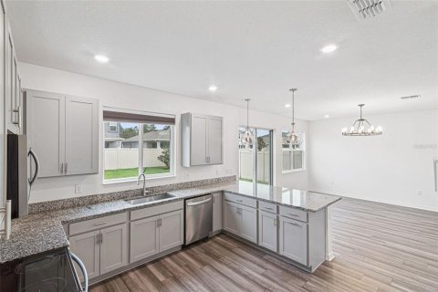 Купить виллу или дом в Клермон, Флорида 7 комнат, 203.18м2, № 2103520 - фото 13
