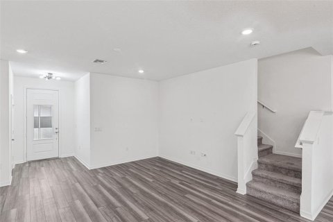 Купить виллу или дом в Клермон, Флорида 7 комнат, 203.18м2, № 2103520 - фото 17