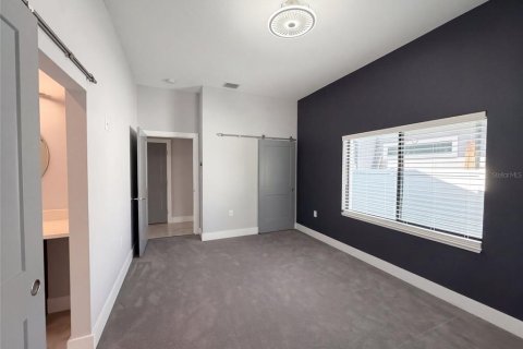 Casa en venta en Altamonte Springs, Florida, 4 dormitorios, 288 m2 № 2384289 - foto 10