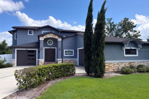 Casa en venta en Altamonte Springs, Florida, 4 dormitorios, 288 m2 № 2384289 - foto 18