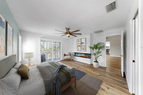 House in Apollo Beach, Florida 4 bedrooms, 201.88 sq.m. № 1849795 - photo 23
