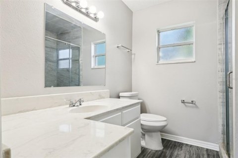 Casa en venta en Winter Haven, Florida, 4 dormitorios, 185.9 m2 № 1918785 - foto 17