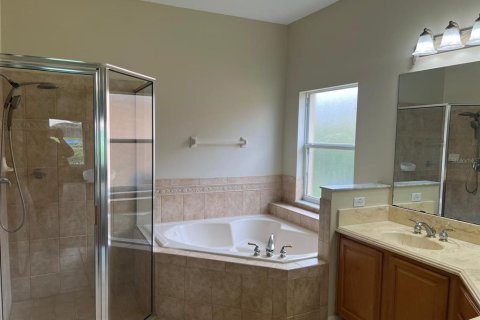 Casa en alquiler en Kissimmee, Florida, 4 dormitorios, 227.8 m2 № 1771487 - foto 22