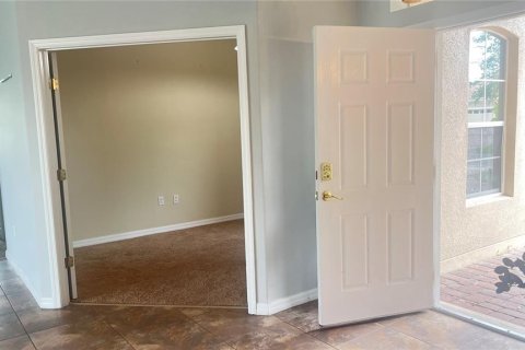 Casa en alquiler en Kissimmee, Florida, 4 dormitorios, 227.8 m2 № 1771487 - foto 12