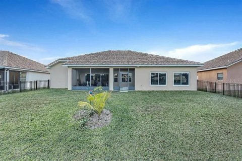 Casa en alquiler en Kissimmee, Florida, 4 dormitorios, 227.8 m2 № 1771487 - foto 3