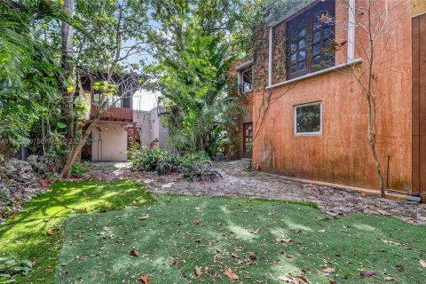 Casa en venta en Miami, Florida, 3 dormitorios, 220.83 m2 № 1999882 - foto 27