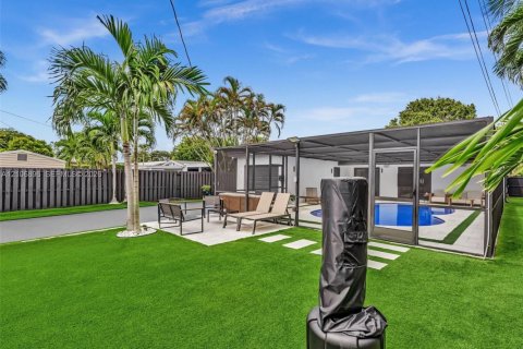 Villa ou maison à vendre à Hollywood, Floride: 4 chambres, 148.64 m2 № 2423412 - photo 29