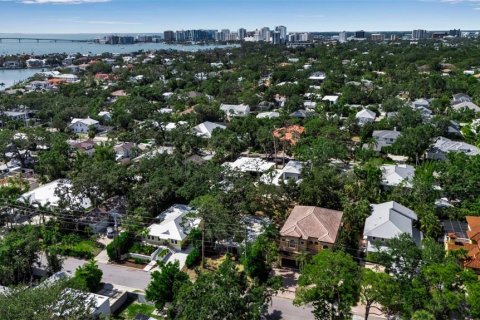 House in Sarasota, Florida 3 bedrooms, 123 sq.m. № 1743729 - photo 30