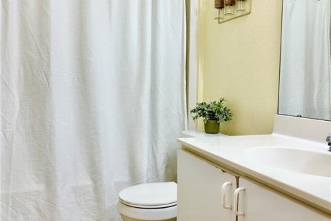 Casa en alquiler en Orlando, Florida, 3 dormitorios, 153.94 m2 № 1847400 - foto 14