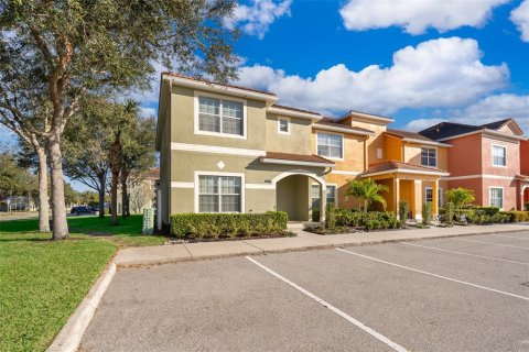 Townhouse in Kissimmee, Florida 5 bedrooms, 188.03 sq.m. № 2122967