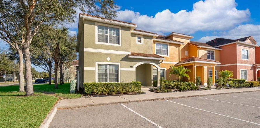 Touwnhouse à Kissimmee, Floride 5 chambres, 188.03 m2 № 2122967