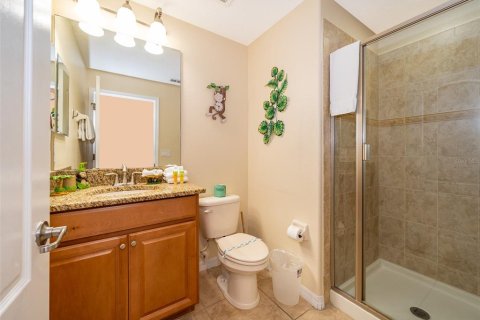 Touwnhouse à vendre à Kissimmee, Floride: 5 chambres, 188.03 m2 № 2122967 - photo 25