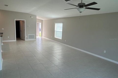 Villa ou maison à louer à Sun City Center, Floride: 4 chambres, 171.03 m2 № 2415031 - photo 20