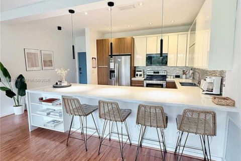 Copropriété à louer à Key Biscayne, Floride: 3 chambres, 161.09 m2 № 2049686 - photo 13