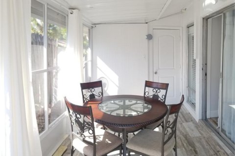 Villa ou maison à louer à Sarasota, Floride: 2 chambres, 81.2 m2 № 2101447 - photo 22