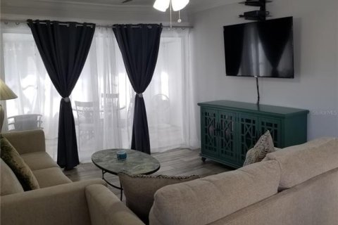 Villa ou maison à louer à Sarasota, Floride: 2 chambres, 81.2 m2 № 2101447 - photo 8