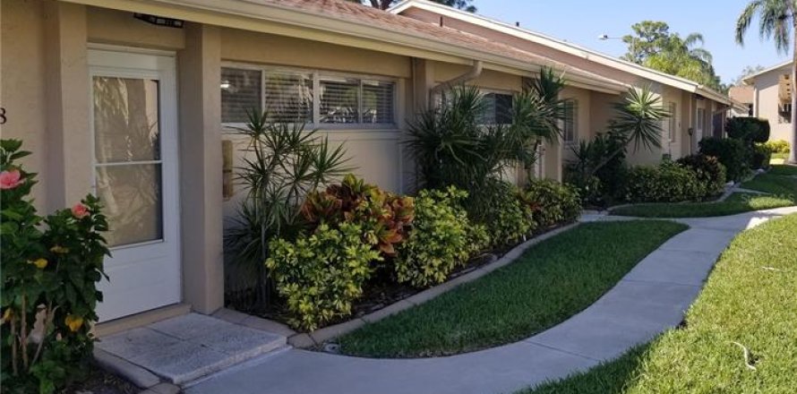 Villa ou maison à Sarasota, Floride 2 chambres, 81.2 m2 № 2101447