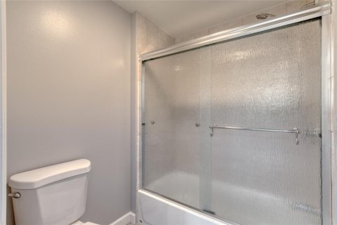 Купить виллу или дом в Дейтона-Бич, Флорида 5 комнат, 81.75м2, № 2214819 - фото 24