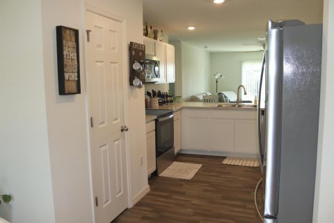 Casa en venta en Port St. Lucie, Florida, 3 dormitorios, 144.18 m2 № 2146086 - foto 13
