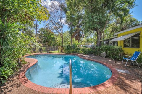 Casa en venta en Dania Beach, Florida, 3 dormitorios, 124.77 m2 № 2055774 - foto 15