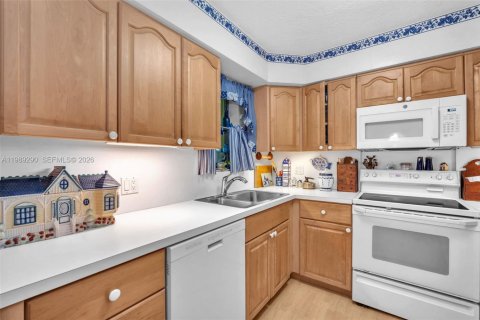 Casa en venta en Dania Beach, Florida, 3 dormitorios, 124.77 m2 № 2055774 - foto 25