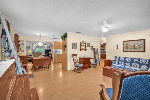 Casa en venta en Dania Beach, Florida, 3 dormitorios, 124.77 m2 № 2055774 - foto 18