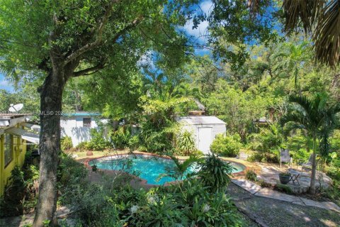 Casa en venta en Dania Beach, Florida, 3 dormitorios, 124.77 m2 № 2055774 - foto 11