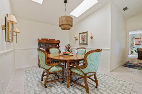 Duplex in Edgewater, Florida 2 bedrooms, 111.58 sq.m. № 2372812 - photo 13