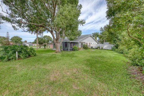 Duplex in Edgewater, Florida 2 bedrooms, 111.58 sq.m. № 2372812 - photo 30