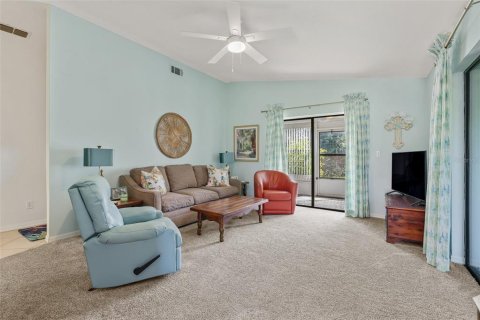 Duplex in Edgewater, Florida 2 bedrooms, 111.58 sq.m. № 2372812 - photo 3
