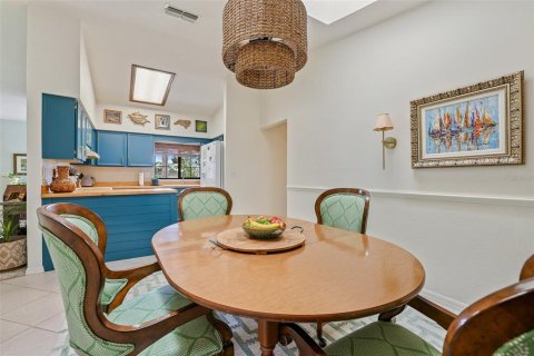 Duplex in Edgewater, Florida 2 bedrooms, 111.58 sq.m. № 2372812 - photo 11