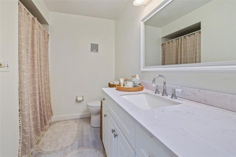 Duplex in Edgewater, Florida 2 bedrooms, 111.58 sq.m. № 2372812 - photo 23