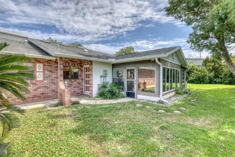 Duplex in Edgewater, Florida 2 bedrooms, 111.58 sq.m. № 2372812 - photo 28