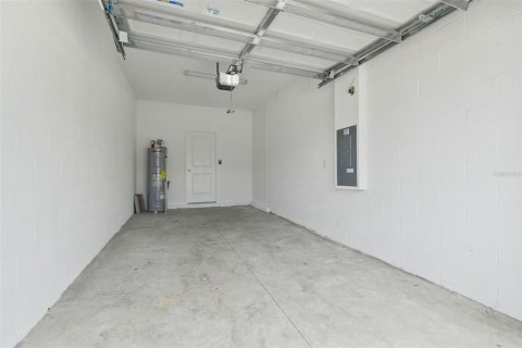 Touwnhouse à louer à Zephyrhills, Floride: 2 chambres, 143.16 m2 № 1821325 - photo 9
