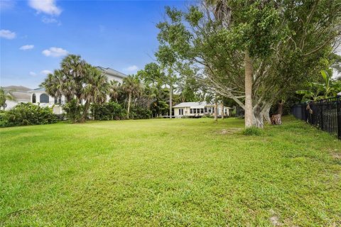 House in Sarasota, Florida 3 bedrooms, 160.72 sq.m. № 2102618 - photo 4