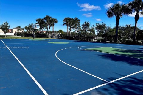 Villa ou maison à louer à St. Lucie, Floride: 4 chambres, 168.52 m2 № 1948620 - photo 21