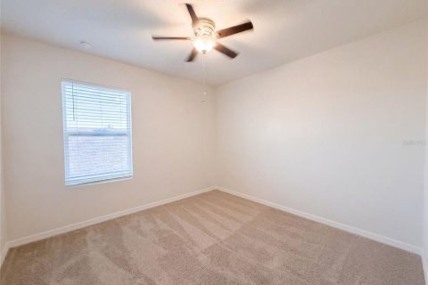 House in Wimauma, Florida 5 bedrooms, 227.33 sq.m. № 2312312 - photo 18